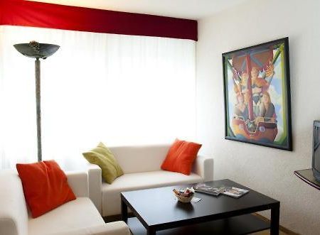 G-Hotel Goldenes Schwert Zürich Beltér fotó