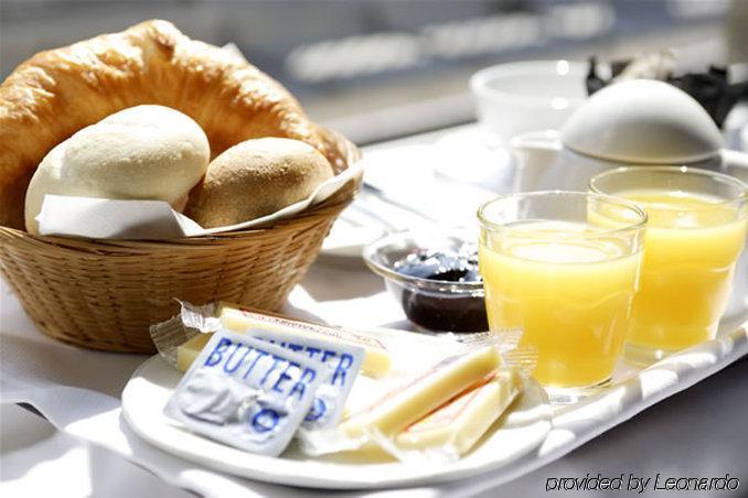 G-Hotel Goldenes Schwert Zürich Étterem fotó
